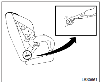 Nissan Maxima. LATCH webbing-mounted attachment