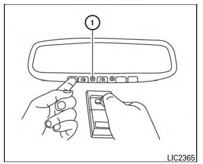 Nissan Maxima. Programming HomeLink