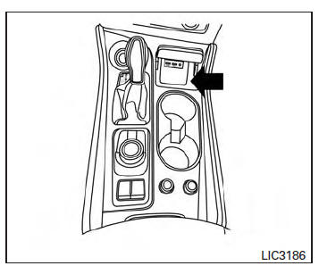 Nissan Maxima. Storage Tray