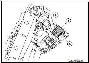 Nissan Maxima. MICROPHONE