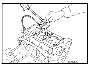 Nissan Maxima. Removal and Installation of Rear Oil Seal