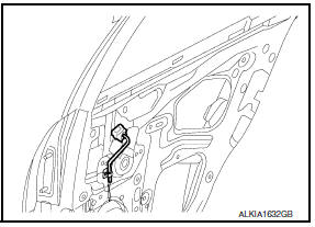 Nissan Maxima. Rear Door Glass Regulator