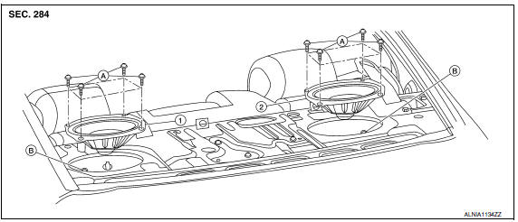 Nissan Maxima. SUBWOOFER