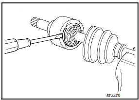 Nissan Maxima. Transaxle Side