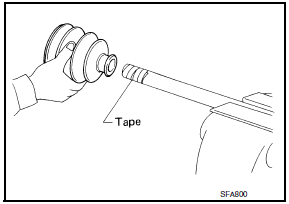 Nissan Maxima. Transaxle Side